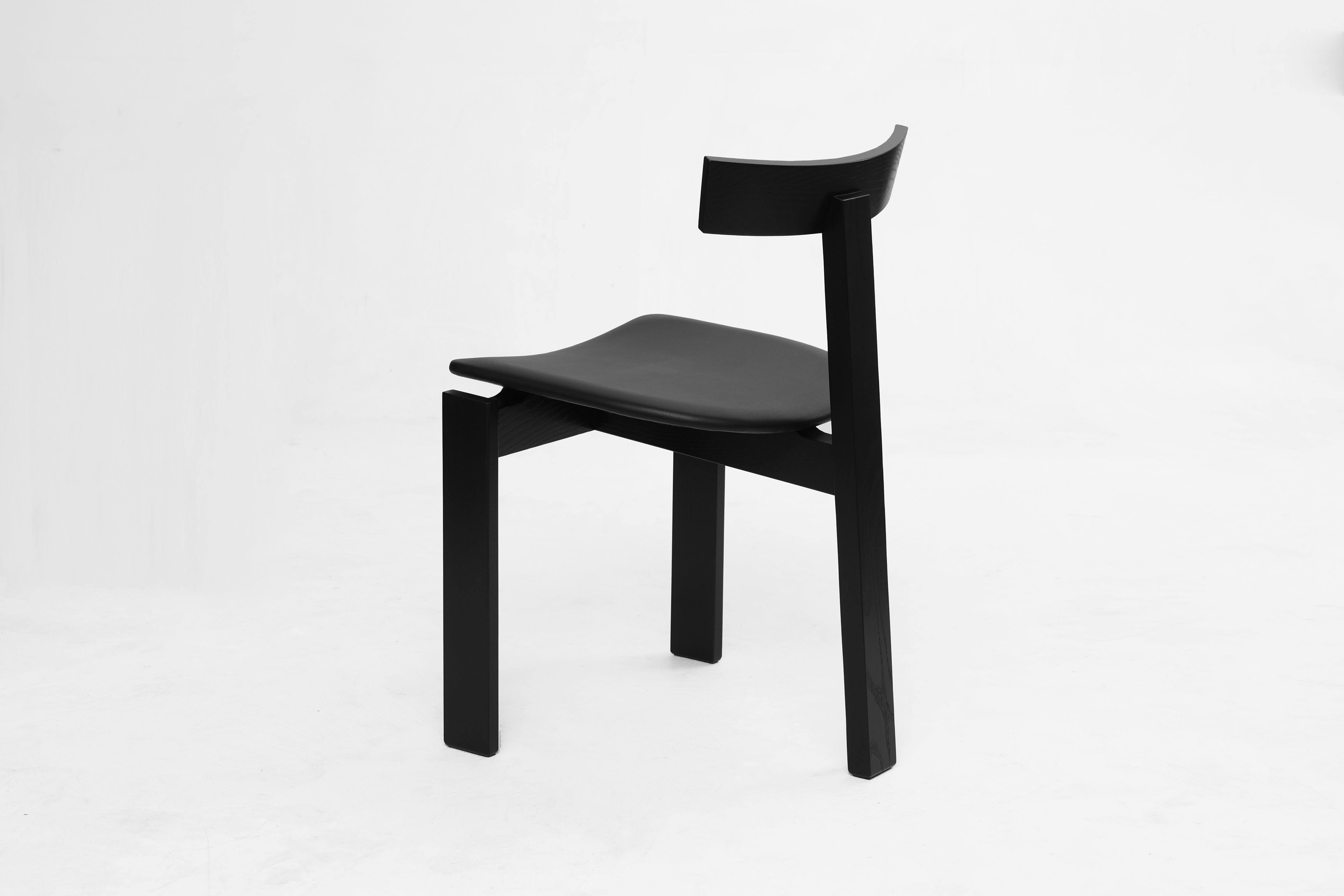 조병주 » 2023, T chair